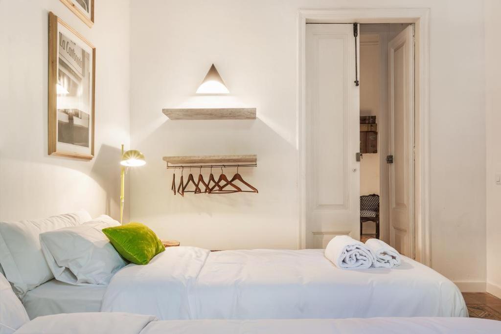 Factory Suites Barcelona Exterior foto